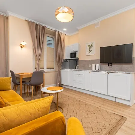 Filtrowa 75 By Homeprime Varşova